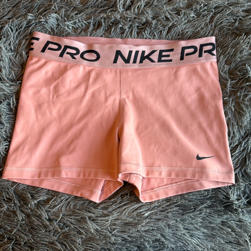 Light Pink Nike Pro Spandex Size Medium